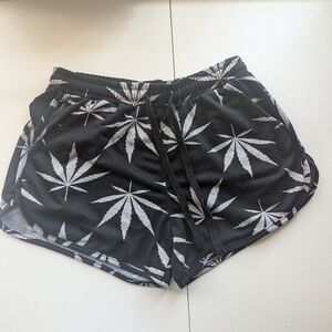 Black and Gray Leaf pattern Shorts size S/M